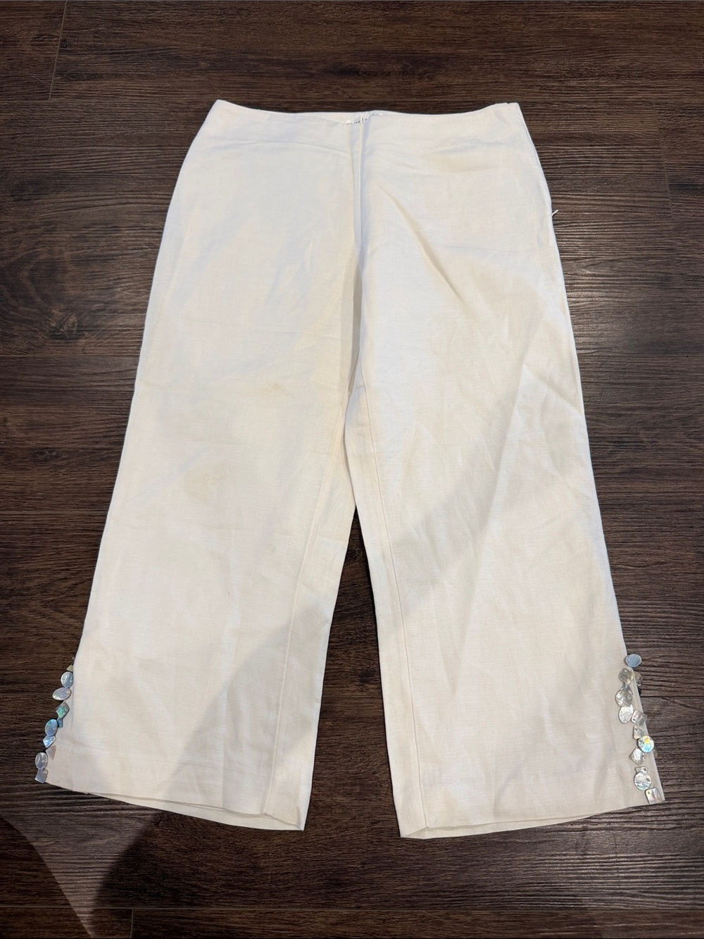 White House Black Market Cream Linen-Blend Cropped Pants shell embellishment
